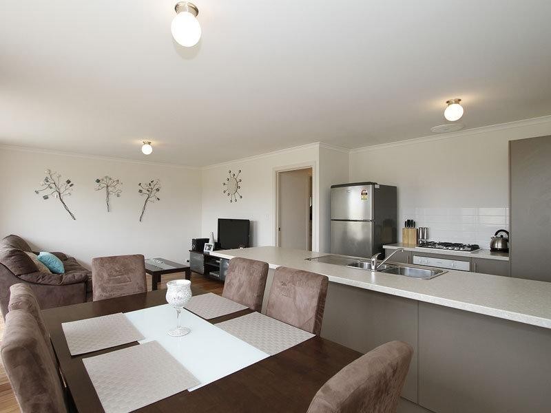 15 Dock Road, Seaford Meadows SA 5169