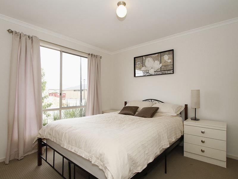 15 Dock Road, Seaford Meadows SA 5169