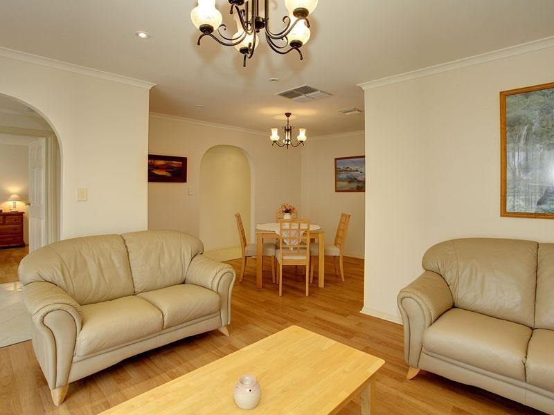 70 Grand Boulevard, Seaford Rise SA 5169