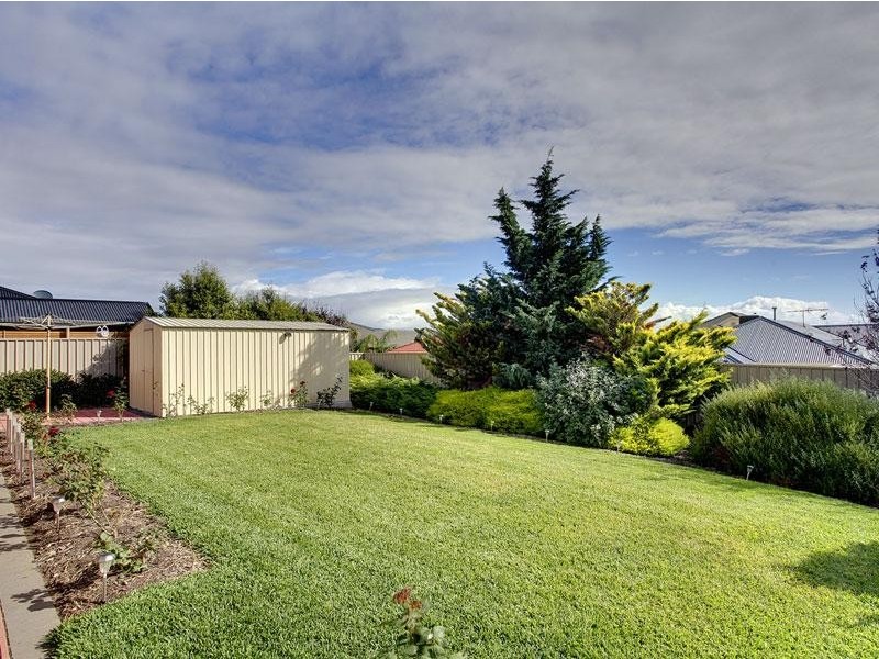70 Grand Boulevard, Seaford Rise SA 5169