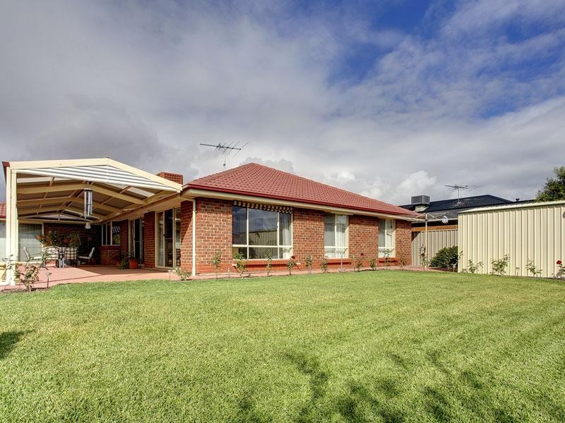 70 Grand Boulevard, Seaford Rise SA 5169