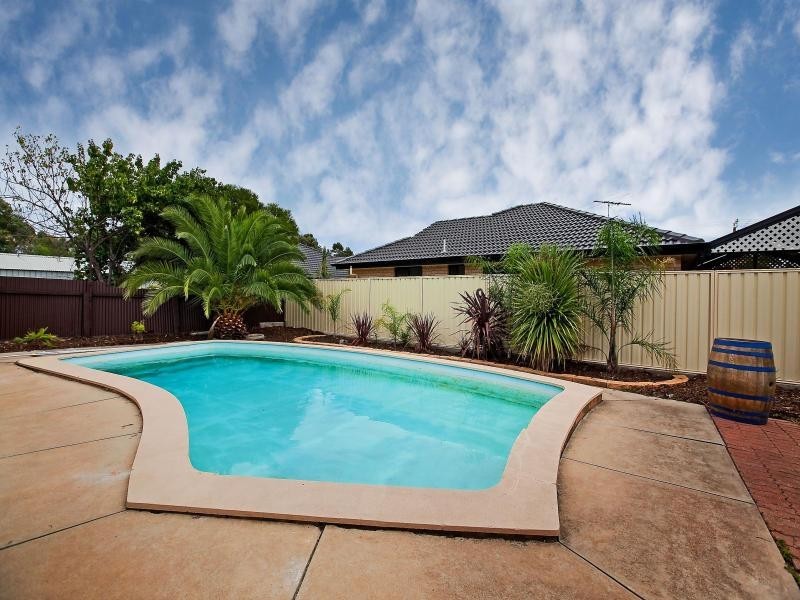 13 Ayre Street, Morphett Vale SA 5162