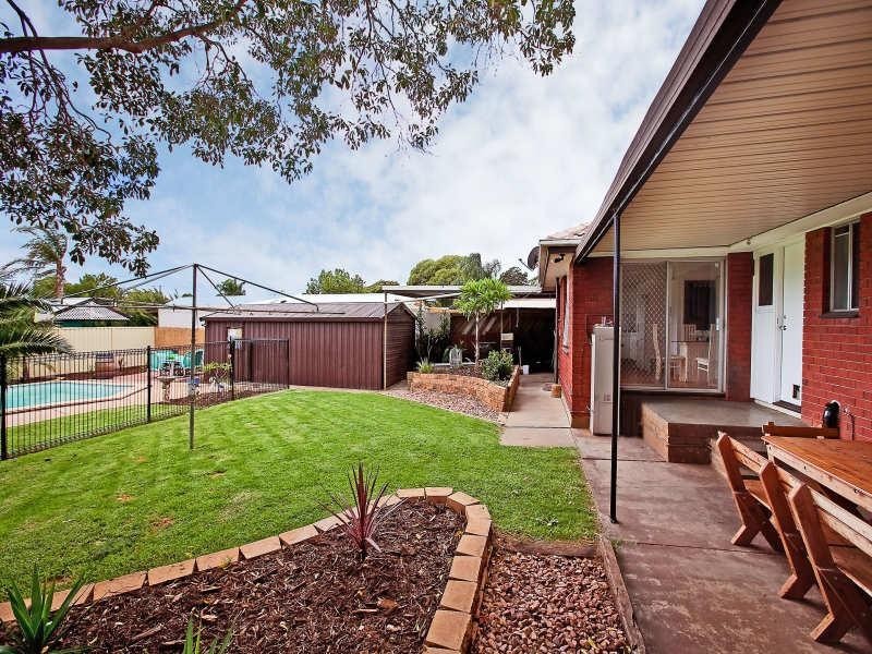 13 Ayre Street, Morphett Vale SA 5162