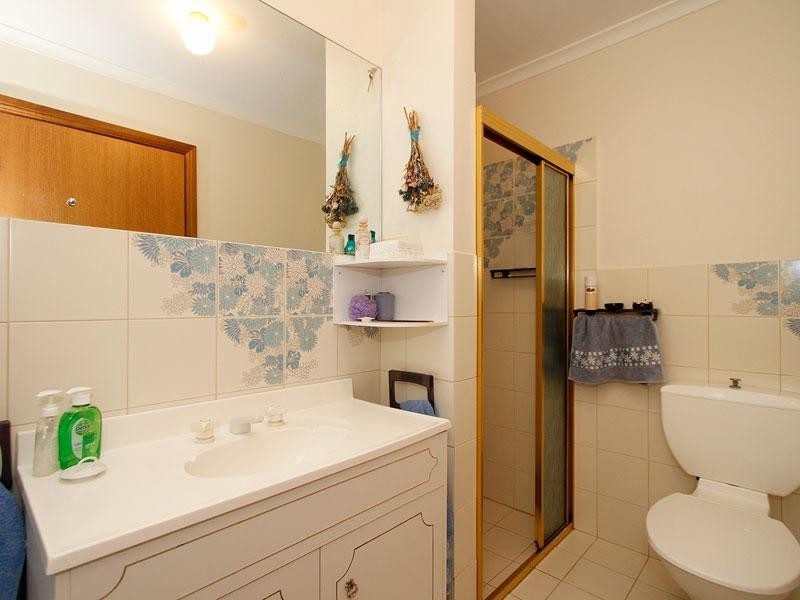 15 Lotus Drive, Aberfoyle Park SA 5159