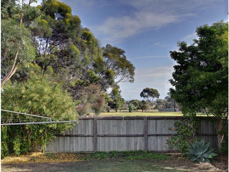 18 Selina Street, Morphett Vale SA 5162