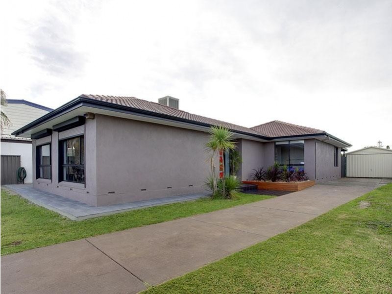 10 Compass Drive, Seaford SA 5169