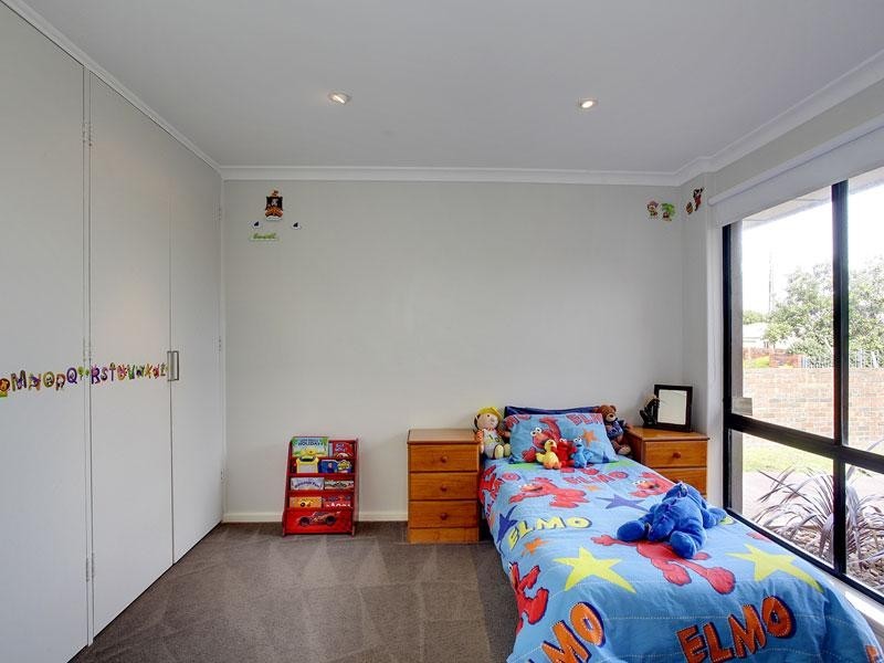 10 Compass Drive, Seaford SA 5169