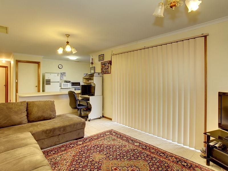 19 Gardenia Crescent, Morphett Vale SA 5162
