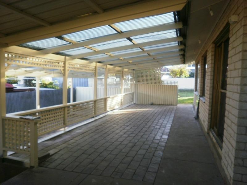 29 Sedunary Road, Morphett Vale SA 5162