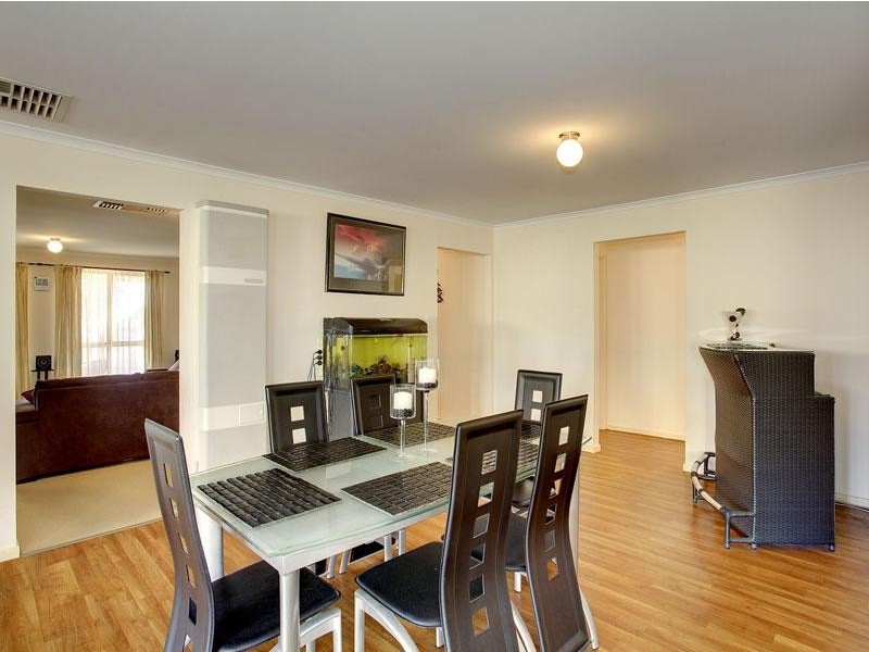 20 Kingswood Avenue, Onkaparinga Hills SA 5163