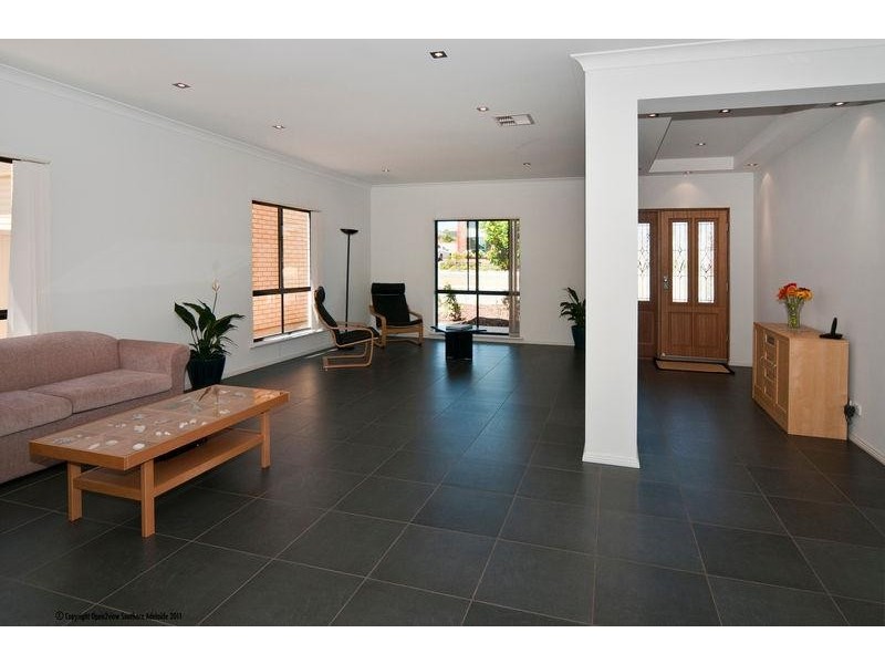121 Grand Boulevard, Seaford Rise SA 5169