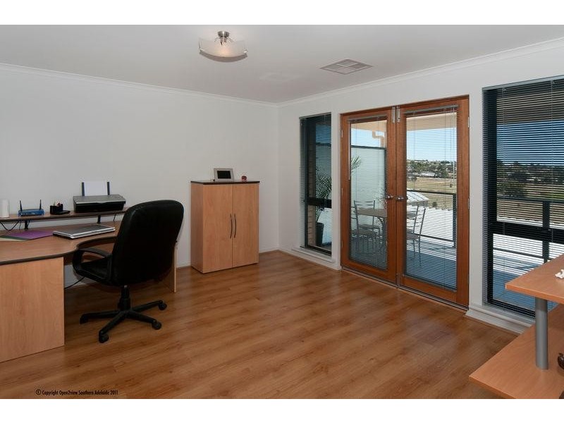 121 Grand Boulevard, Seaford Rise SA 5169