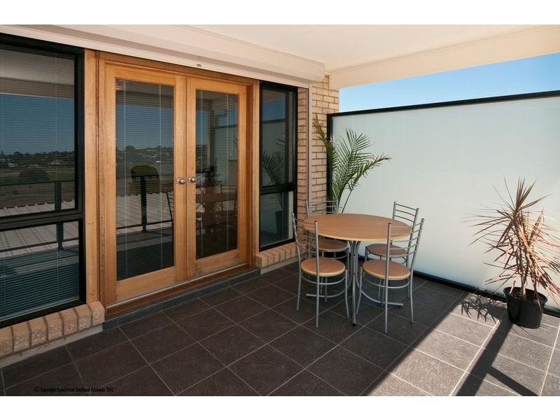 121 Grand Boulevard, Seaford Rise SA 5169