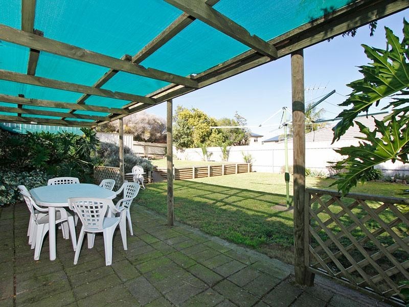 16 Village Road, Hackham West SA 5163