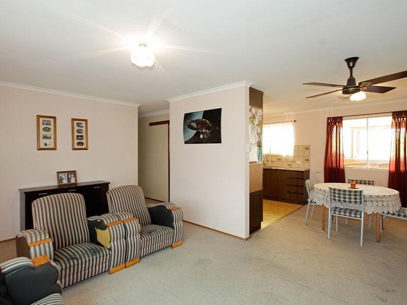 12 Lillian Street, Huntfield Heights SA 5163