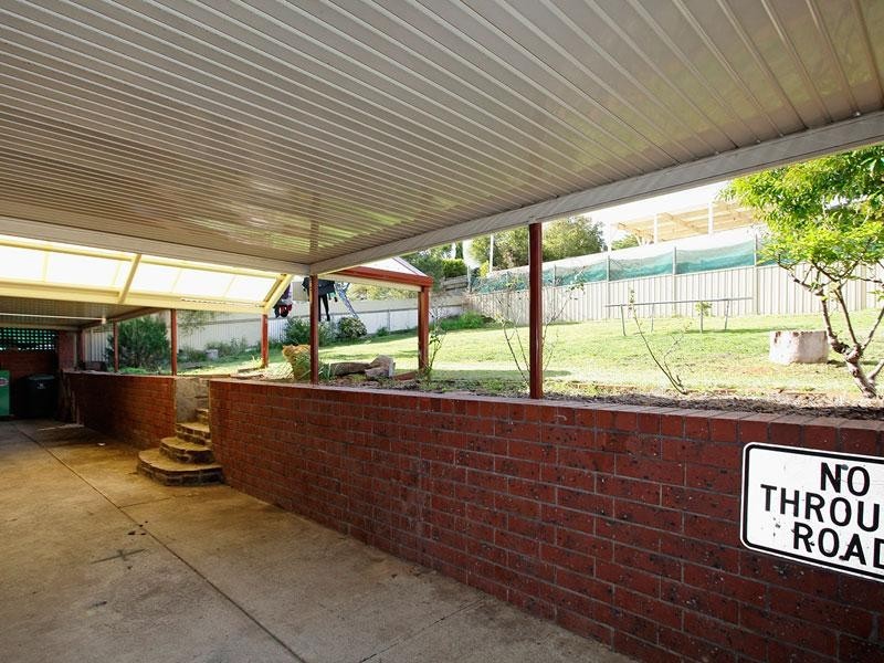 12 Lillian Street, Huntfield Heights SA 5163