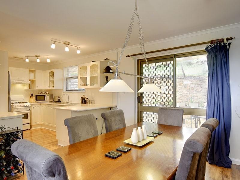 2 Weatherly Road, Happy Valley SA 5159