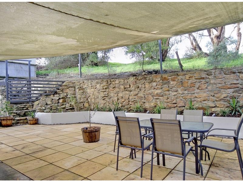 2 Weatherly Road, Happy Valley SA 5159