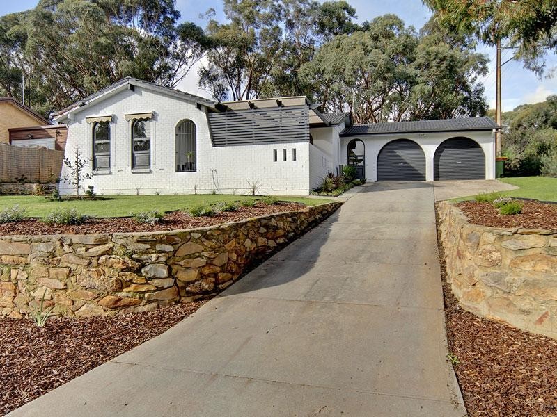 2 Weatherly Road, Happy Valley SA 5159