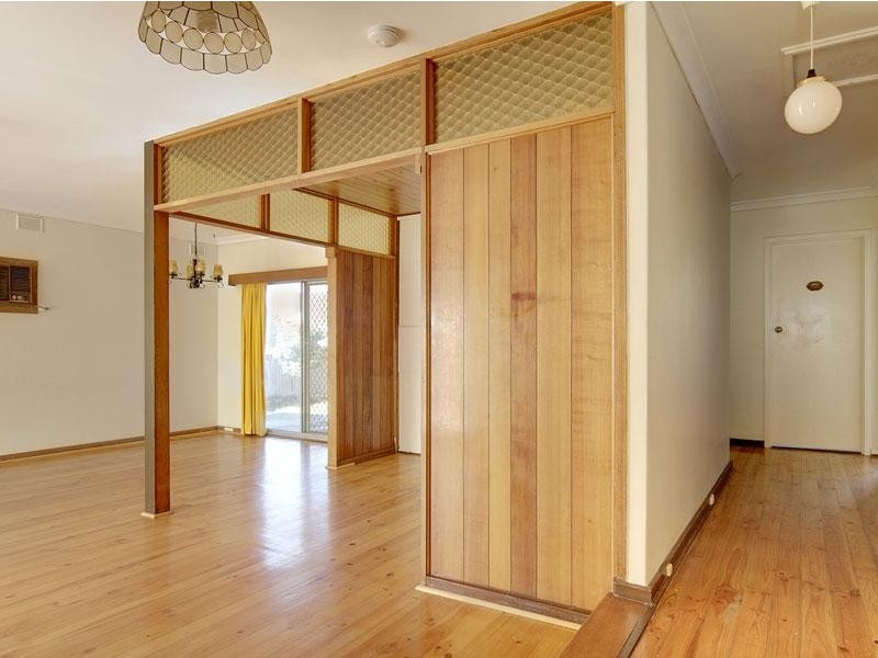 8 Bruce Street, Morphett Vale SA 5162