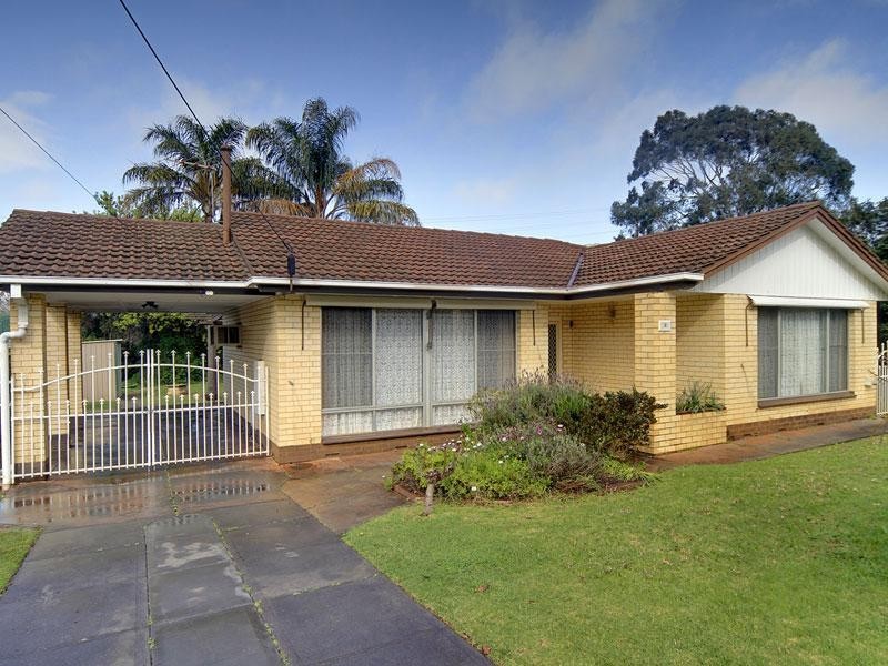 8 Bruce Street, Morphett Vale SA 5162