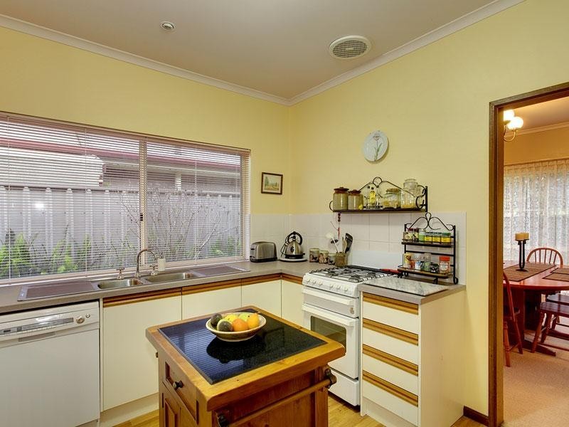 7 Bass Court, Woodcroft SA 5162