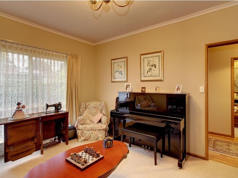 7 Bass Court, Woodcroft SA 5162