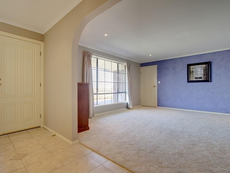 26 Marla Crescent, Noarlunga Downs SA 5168