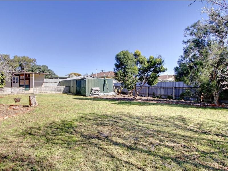 89 Benny Avenue, Port Noarlunga SA 5167