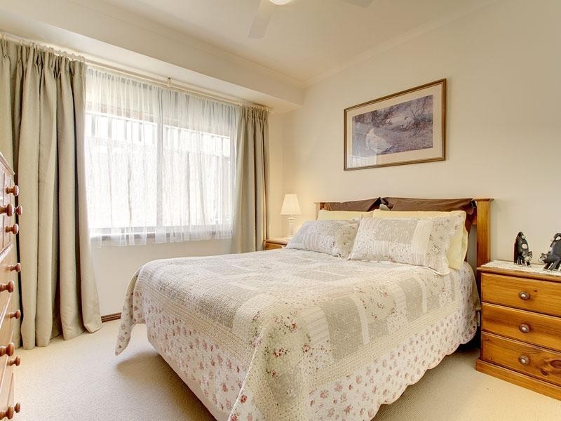 6 Partalunga Circuit, Woodcroft SA 5162