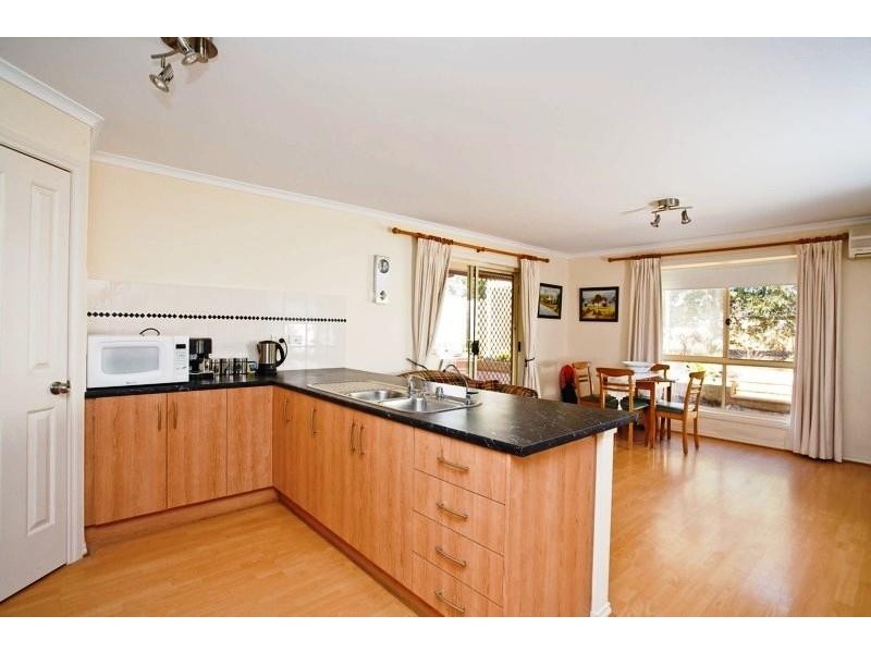 6 Mountain Ash Place, Hackham SA 5163