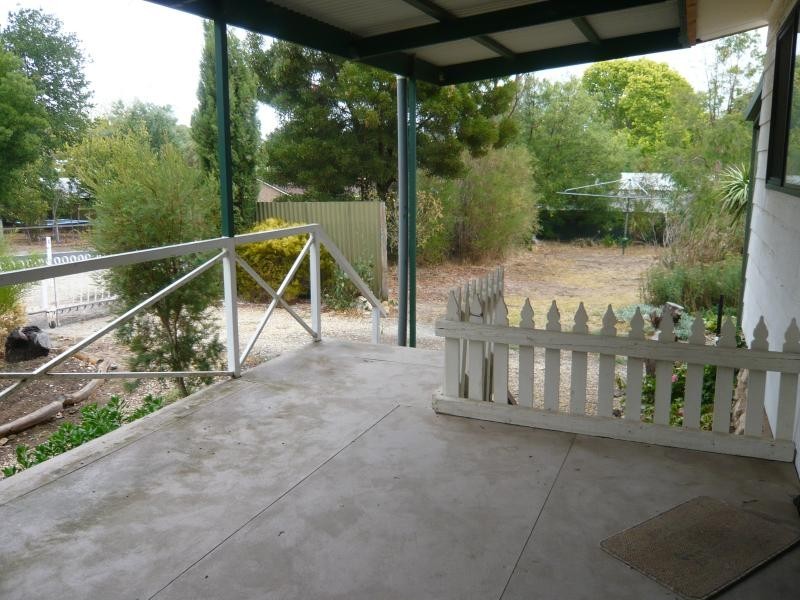 7 SHOWGROUND ROAD, Mount Pleasant SA 5235