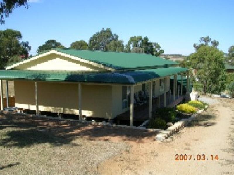 8 Jacob Street, Springton SA 5235