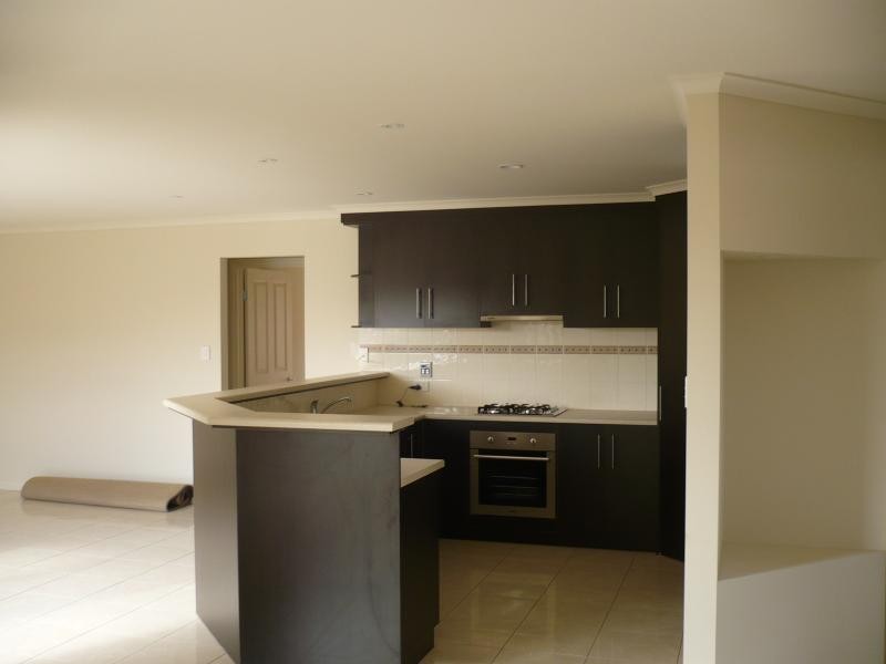 8 Strathford Way, Strathalbyn SA 5255