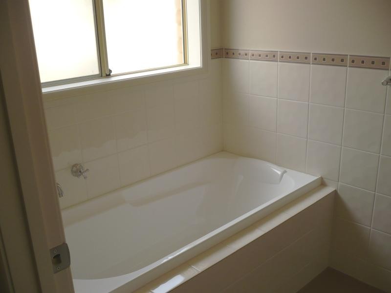 8 Strathford Way, Strathalbyn SA 5255