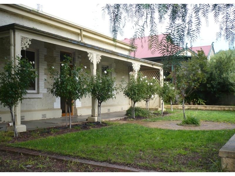 24 South Terrace, Strathalbyn SA 5255
