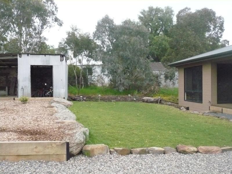 13 Hamilton Street, Springton SA 5235