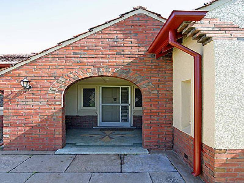 208 HOLBROOKS ROAD, Underdale SA 5032