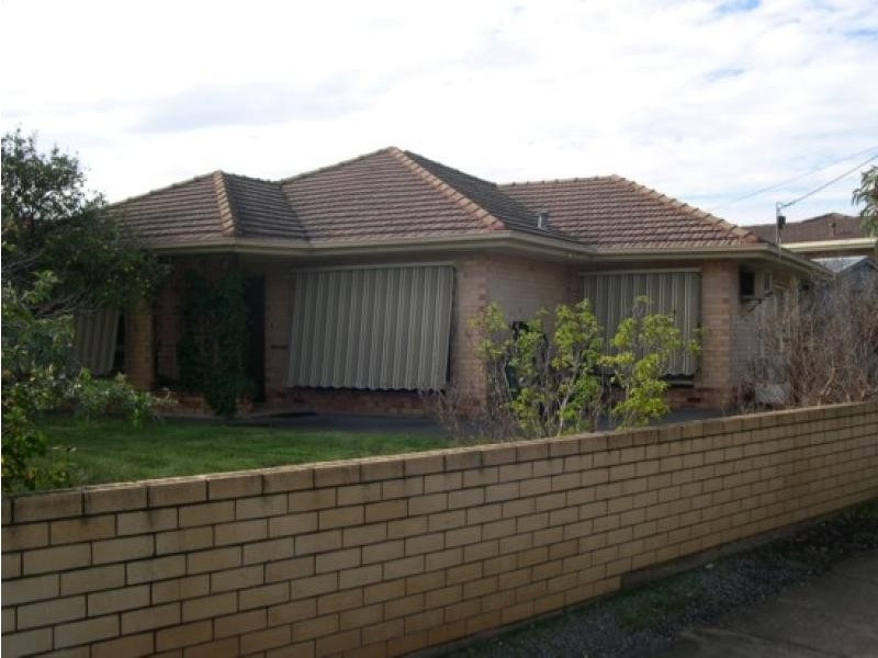 2 MILLAR COURT, Campbelltown SA 5074