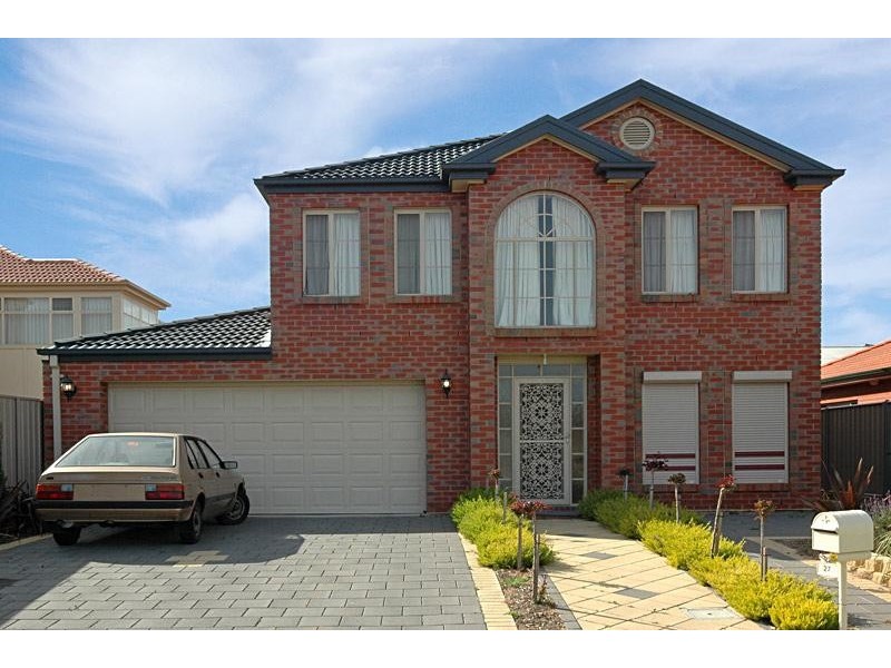 27 ALAN AVENUE, Campbelltown SA 5074