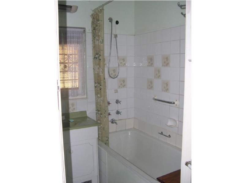 14 ALDERNEY AVENUE, Clearview SA 5085