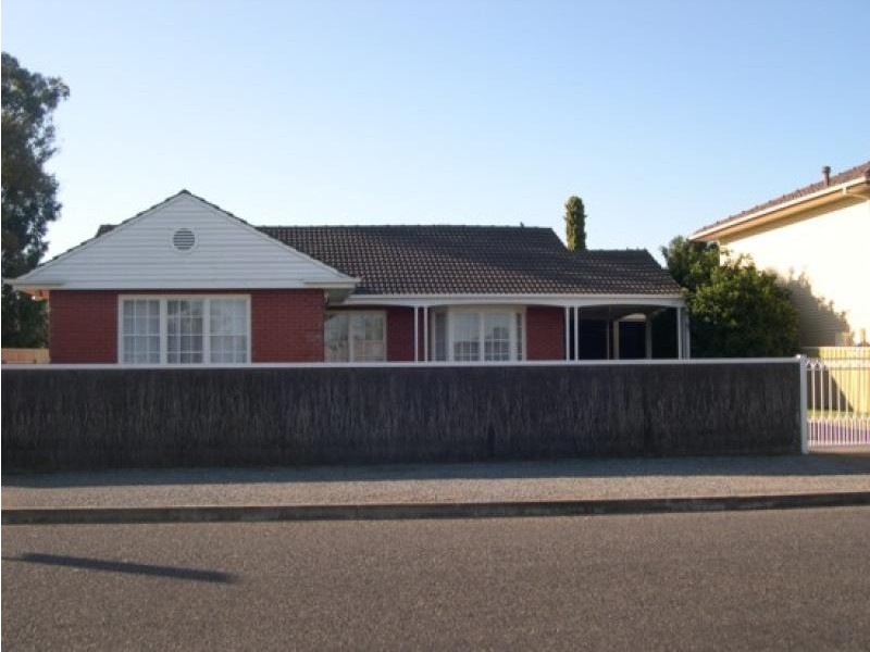 6 NIOKA ROAD, Dernancourt SA 5075