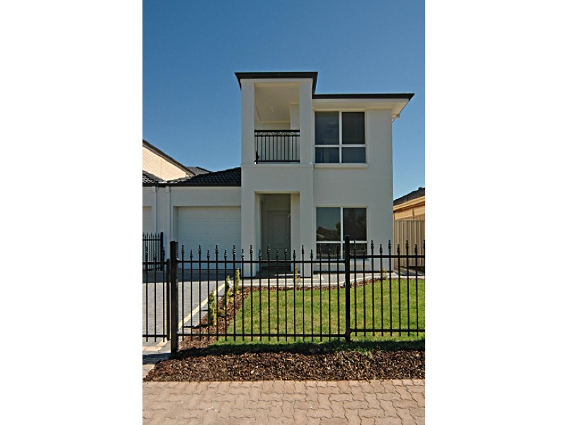 7 HENDRY COURT, Gilles Plains SA 5086