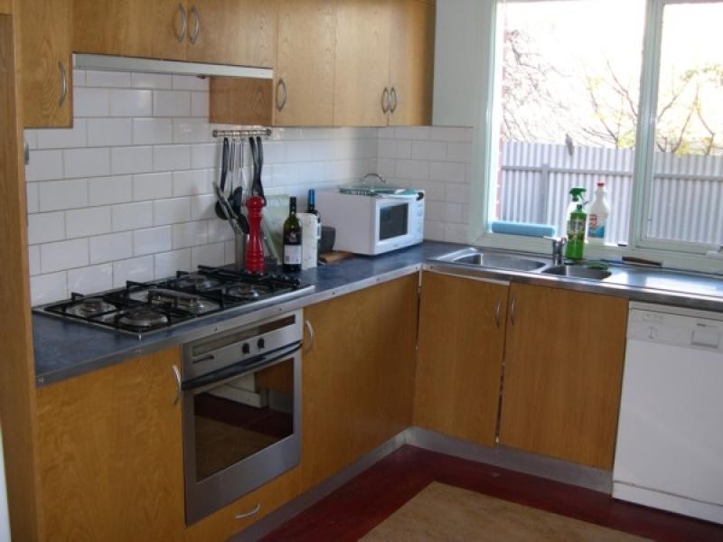 25 ROWELL CRESCENT, West Croydon SA 5008