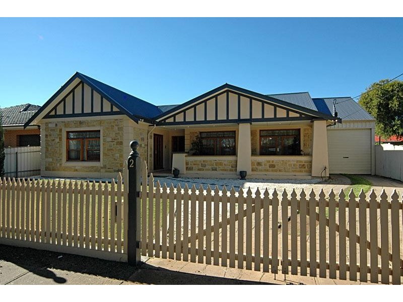 2 HEREFORD AVENUE, Trinity Gardens SA 5068