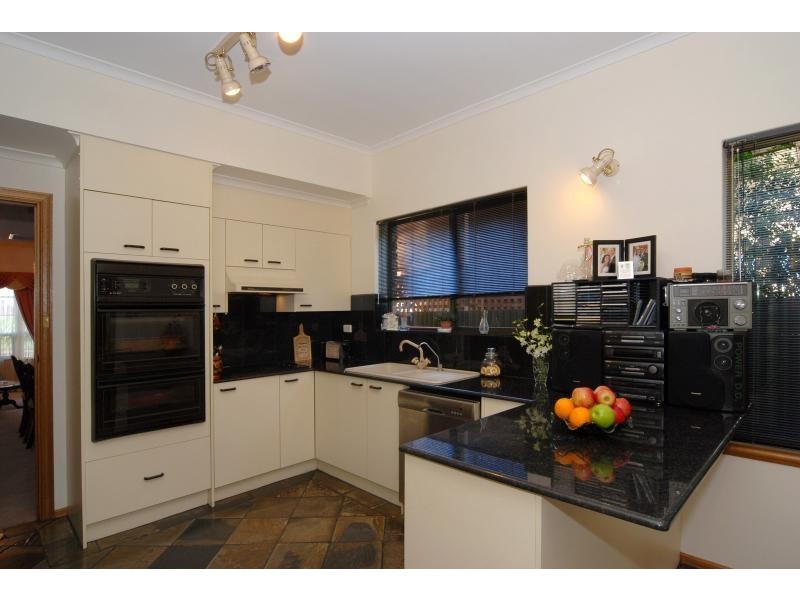 20 Redford Street, Vale Park SA 5081