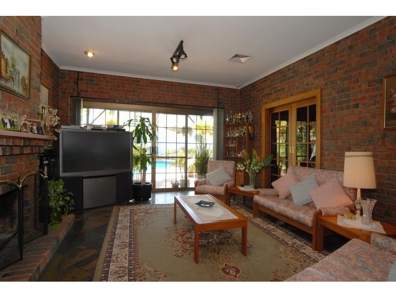 20 Redford Street, Vale Park SA 5081