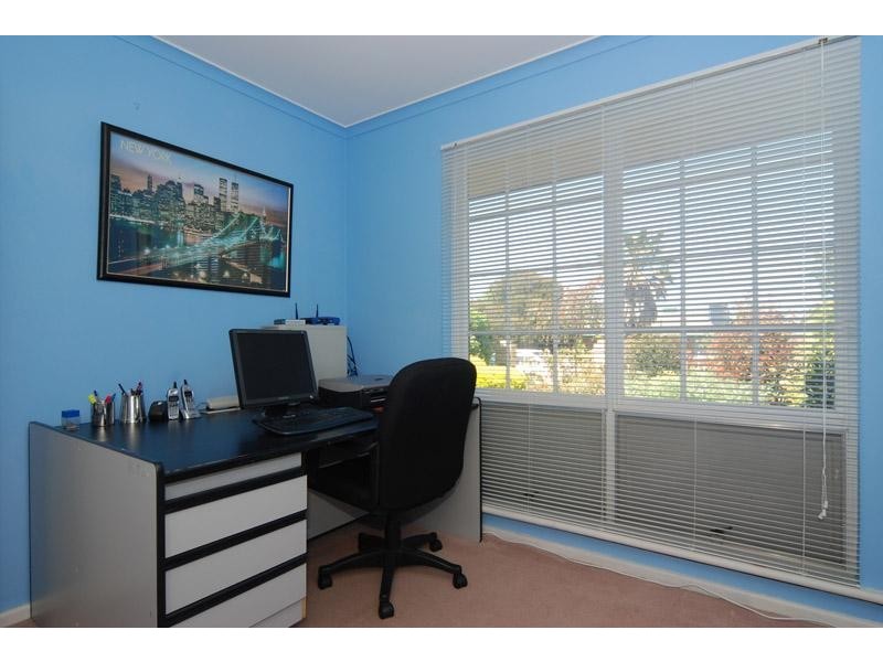 22 Vulcan Ave, Modbury Heights SA 5092