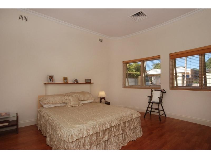 15 Broughton Street,, Glenside SA 5065