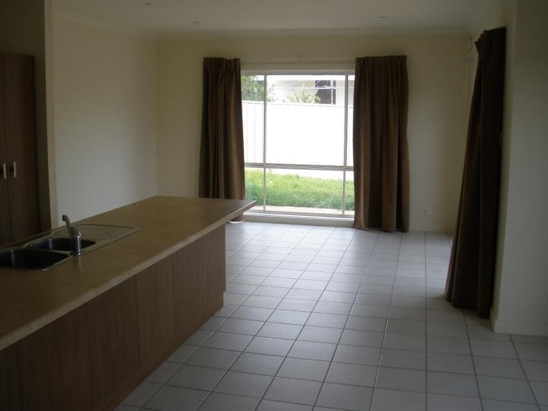 4 Forrest STreet, Blair Athol SA 5084